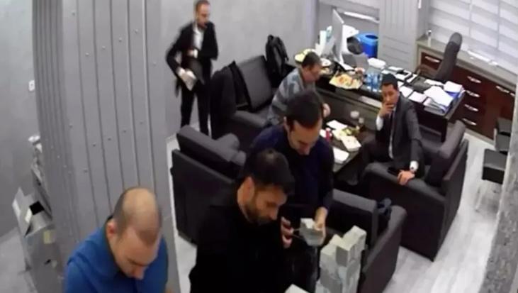 CHP’ye ‘para sayma’ soruşturması: 3 isim ifadeye çağrıldı