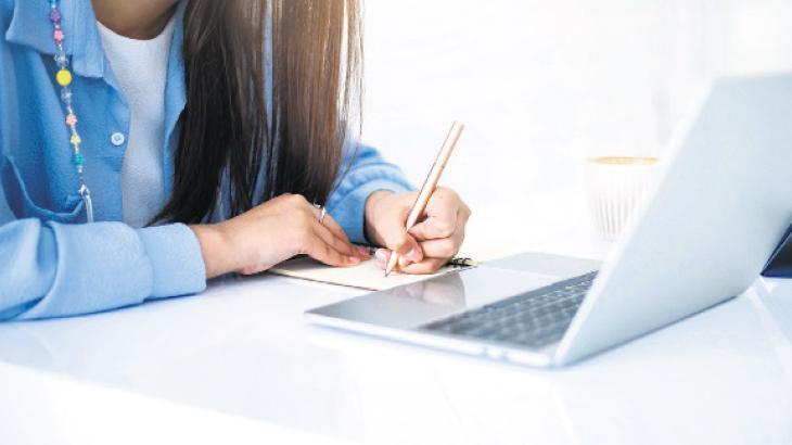 605 bin öğretmene çevrimiçi kurs