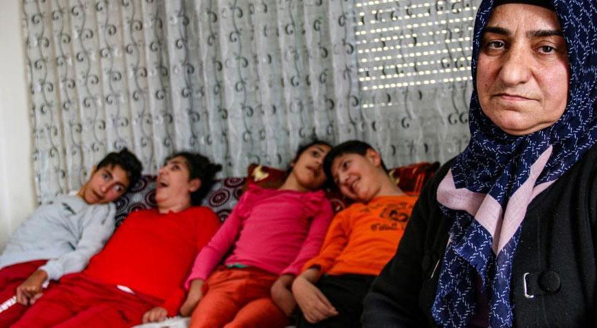 7 çocuğundan 4’ü aynı hastalığı taşıyor! ‘Eskiden anne diyebiliyorlardı şimdi diyemiyorlar’