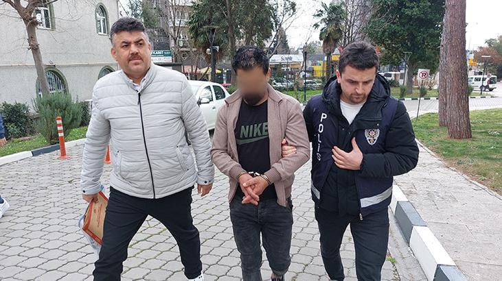 Kapıyı girip, girdi! 3 gün boyunca eşyaları çalıp, valizle taşıdı