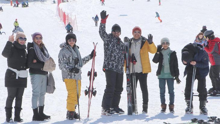 Palandöken’de kayak sezonu nisana uzadı