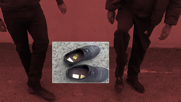 Ekipler durdurdu, ayakkabılar çıkarıldı: Külçe külçe altın