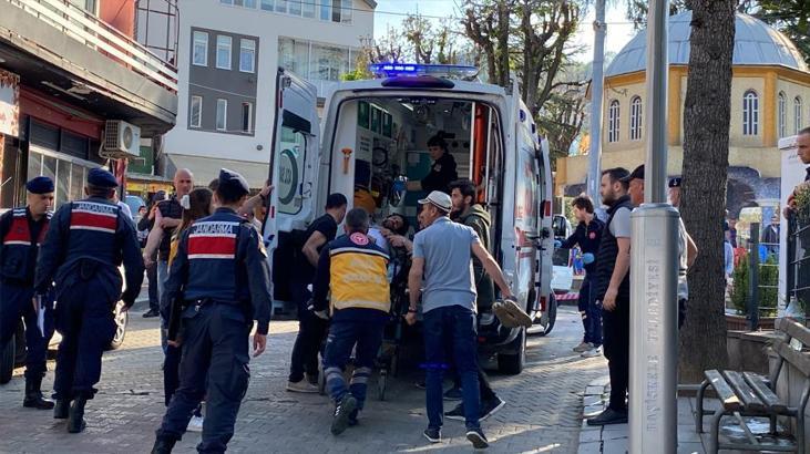 Kocaeli’de feci olay! Kavgayı ayırmak isteyenleri vurdu