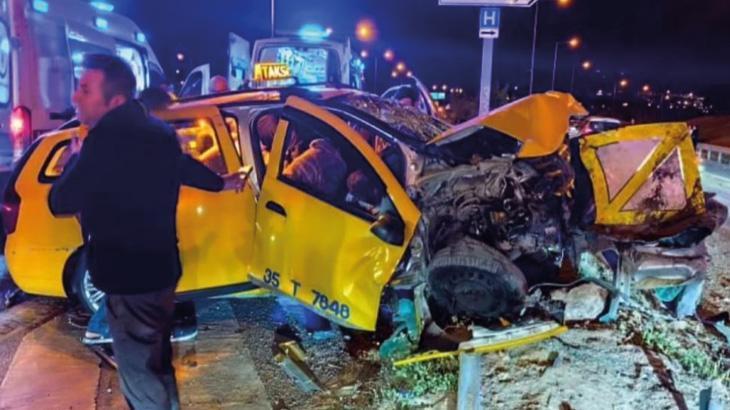 İzmir’de feci kaza! Taksi bariyerlere çarptı: 1 ölü, 5 yaralı