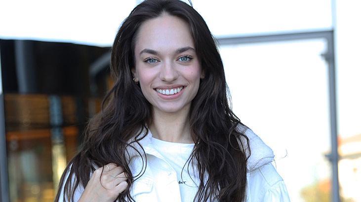 Eylül Tumbar alışveriş turunda!