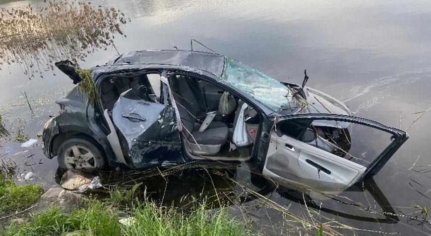 Büyükçekmece’de feci kaza! Ani manevra sonucu göle uçtu, kurtarılamadı…