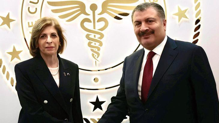 Bakan Koca, AB Komisyonu Üyesi Stella Kyriakides ile görüştü