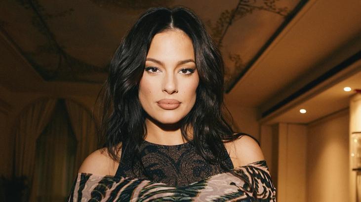 Büyük beden modeli Ashley Graham pozuyla sosyal medyayı salladı!