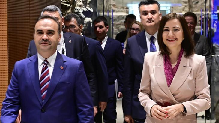 AB’ye vize muafiyeti ile ilgili Bakan Kacır’dan açıklama