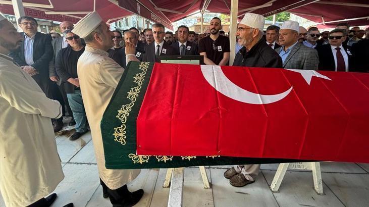 Okul müdürü İbrahim Oktugan son yolculuğuna uğurlandı