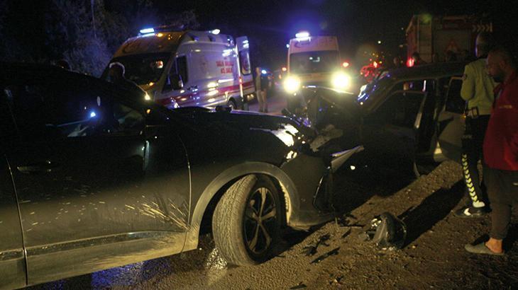 Tokat’ta iki otomobil çarpıştı: 7 yaralı