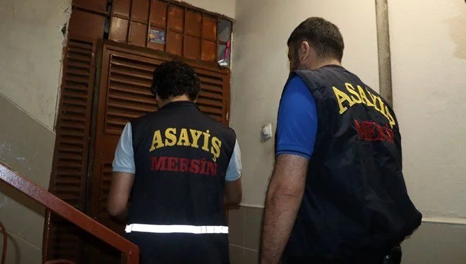 Mersin’de Aranan Şahıslara Yönelik Operasyonda 84 Gözaltı