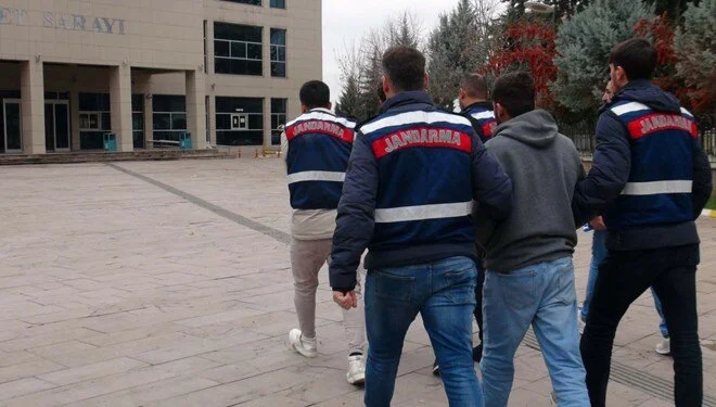 Mersin’de Terör Operasyonu: 12 Gözaltı