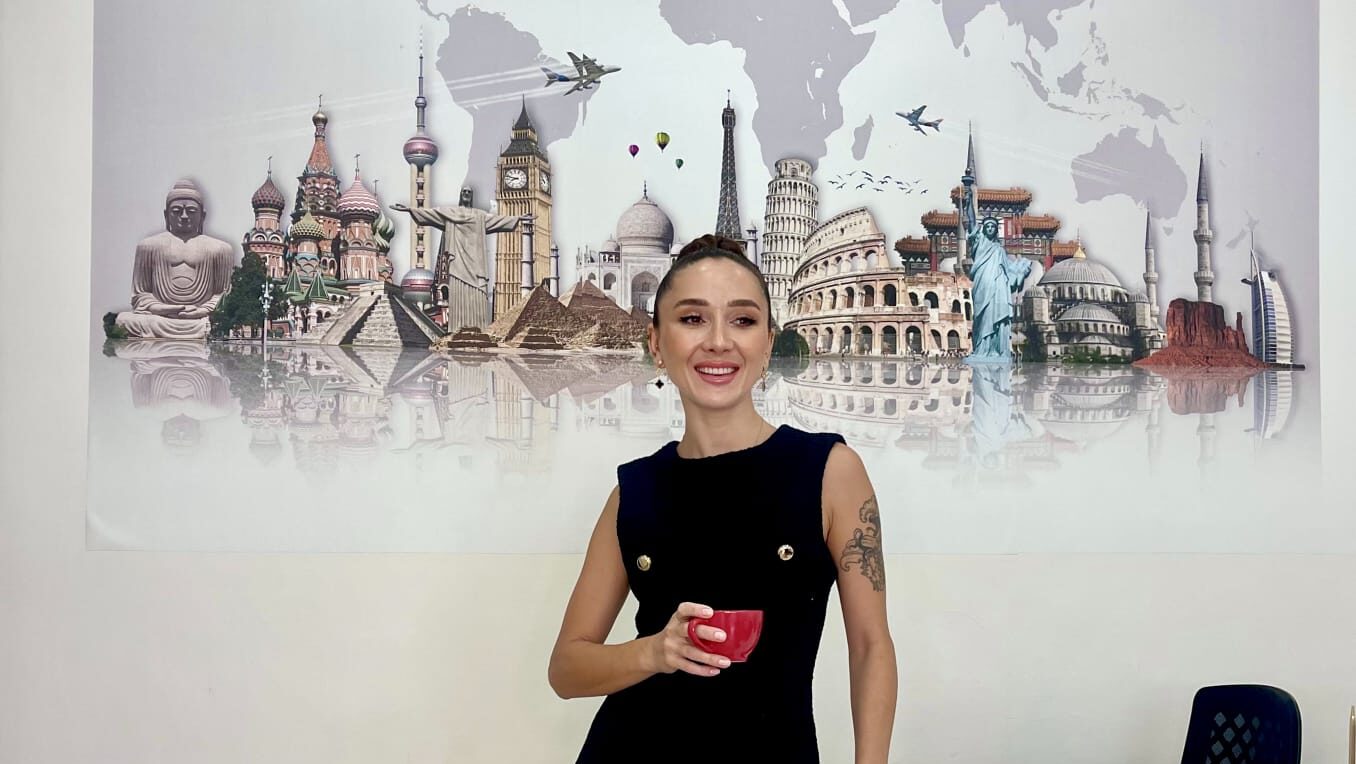 Elif Bayraktar: Sadece Bir Kaş Sanatçısı Değil, Bir Eğitimci