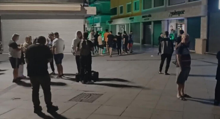 Muğla da 5.8 Büyüklüğünde Deprem: Bir Kişi Hayatını Kaybetti, 69 Yaralı!