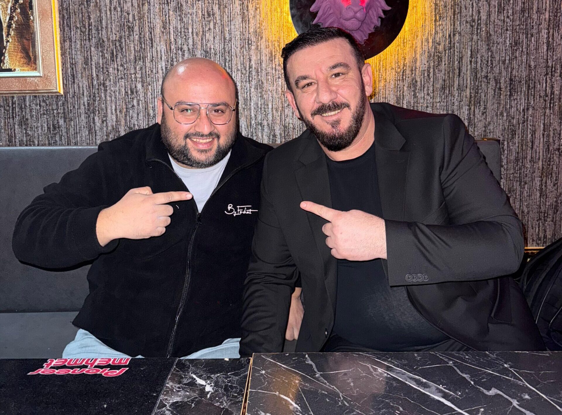 By Ferhat Menajerlik: Sanatçı  Danışmanlık ve Yol Haritası