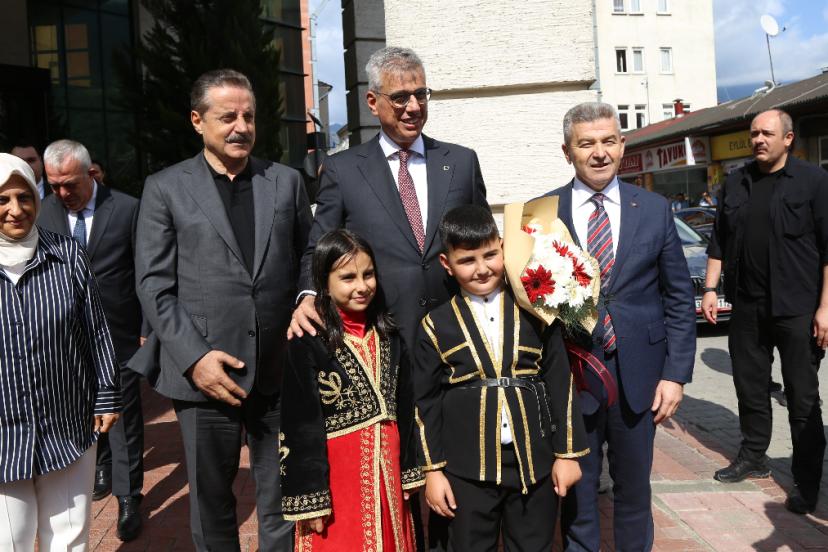 Bakan Memişoğlu’ndan Artvin’e 400 yataklı hastane müjdesi