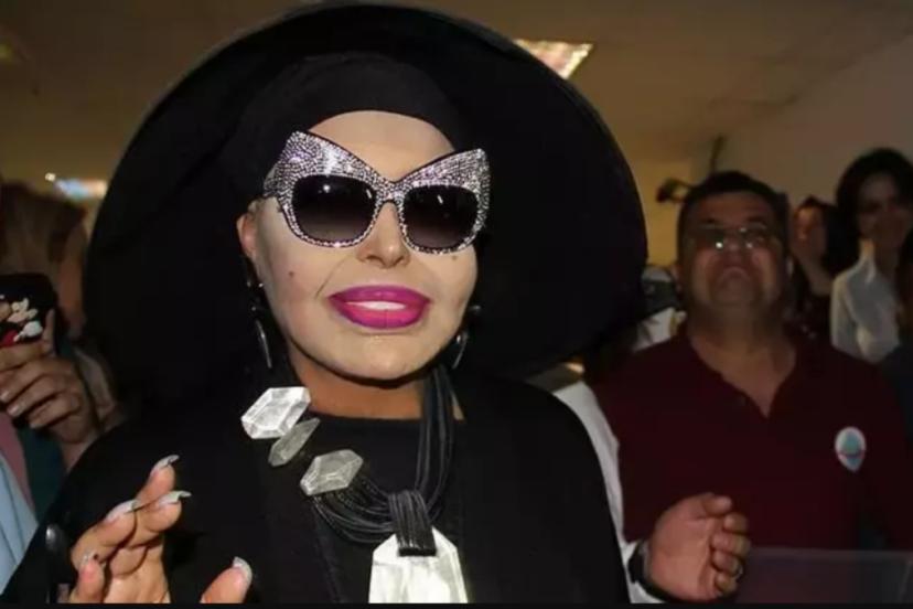 Bülent Ersoy’dan ağır sözler: “Sizi bilgimle döver, sesimle gömerim”