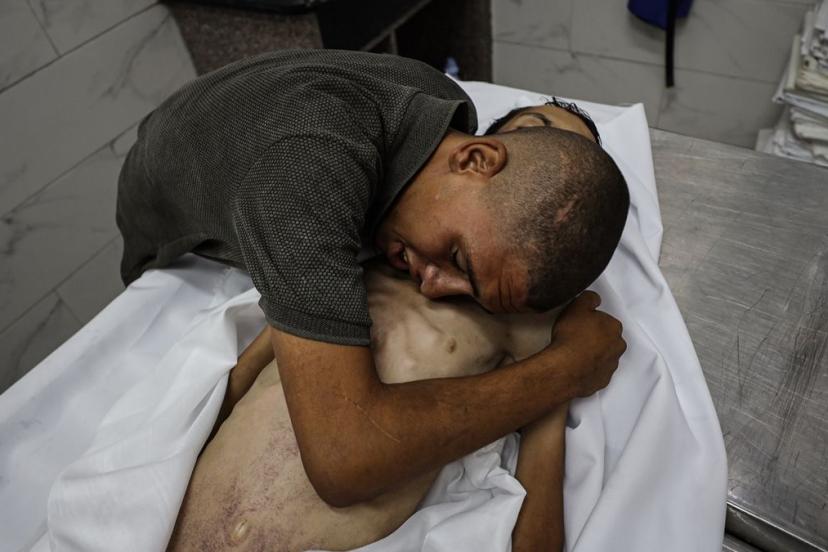 Gazze’de bir çocuk daha açlığa kurban gitti