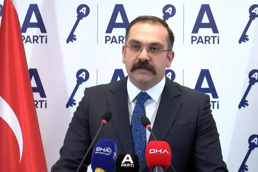 Hamşioğlu: ‘Özür mahiyetinde’ düzeltmeye davet ediyoruz