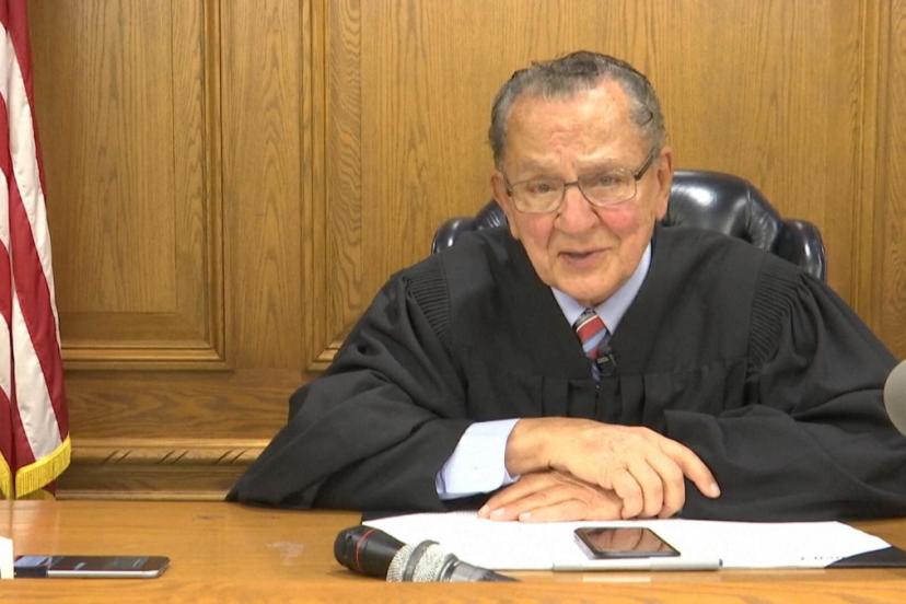 Hayatını kaybetti: ABD’nin nazik yargıcı Frank Caprio’nun Türk vatandaşıyla duruşması gündemde