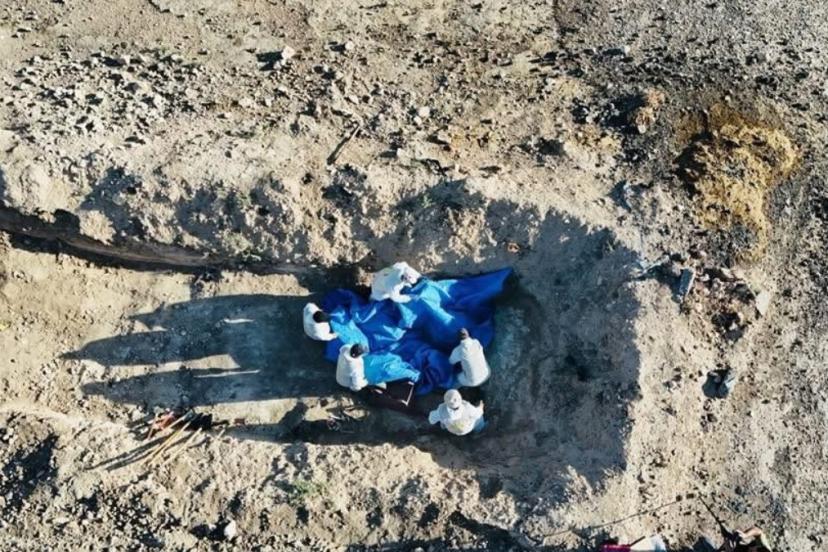 Irak’ta DEAŞ’tan kalma toplu mezar kazılmaya başlandı