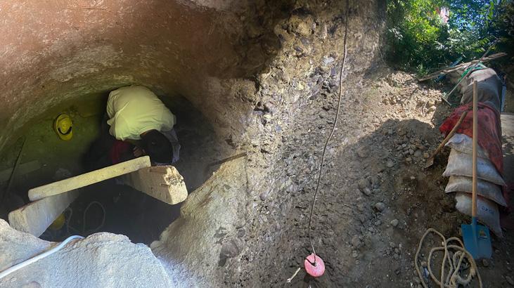 Samsun’da Define Tüneli Kazan Anne ve Oğlu Yakalandı