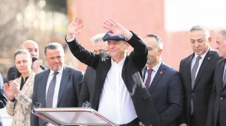 Özgür Özel’den Sert Mesajlar: “Kaybedersek Çekiliriz, Millet Ne Derse O”