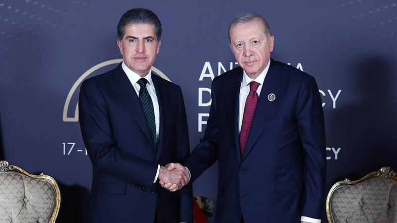 Erdoğan ve Barzani Antalya’da Görüştü: Bölgesel Barış ve Enerji Koridorları Masadaydı