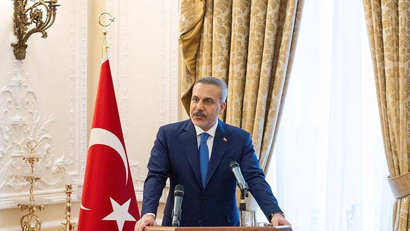 Hakan Fidan Londra’da İş Dünyasıyla Görüştü