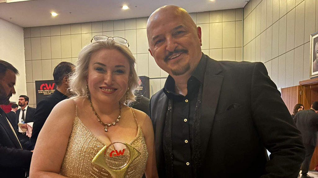 ŞERİFE TAŞÇI’YA MODA DÜNYASINDA PRESTİJLİ ÖDÜL