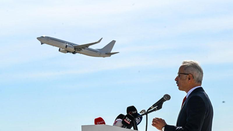 Turizm Merkezleri Hareketlendi: 4 Ayda 10 Milyon Yolcu Sınırı Geçildi