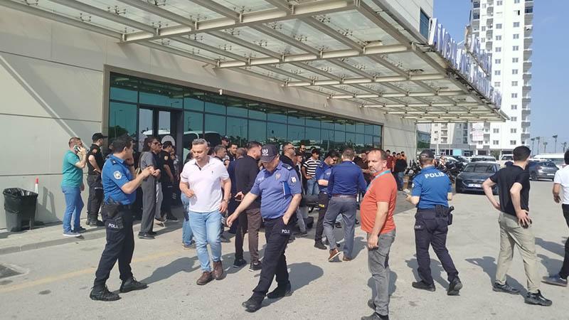 Tarsus ve Çamlıyayla’da Silahlı Saldırı: 6 Kişi Hayatını Kaybetti, Çok Sayıda Yaralı Var