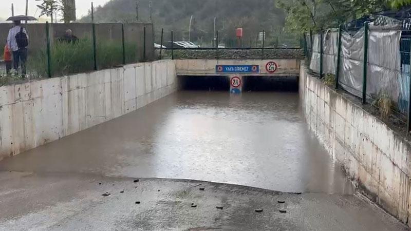 Kırıkkale’de Sağanak Hayatı Felç Etti: Mahsur Kalan Araçlar Kurtarıldı