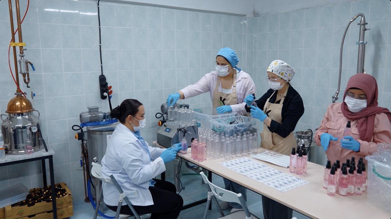 Dijitalleşen Kadın Girişimciler Sınırları Aşıyor: “Artık Dünya Pazarı Bizim”