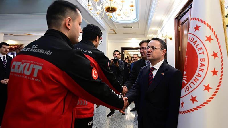 Adalet Teşkilatında Bayramlaşma: Bakan Gürlek’ten Birlik ve Dayanışma Mesajı