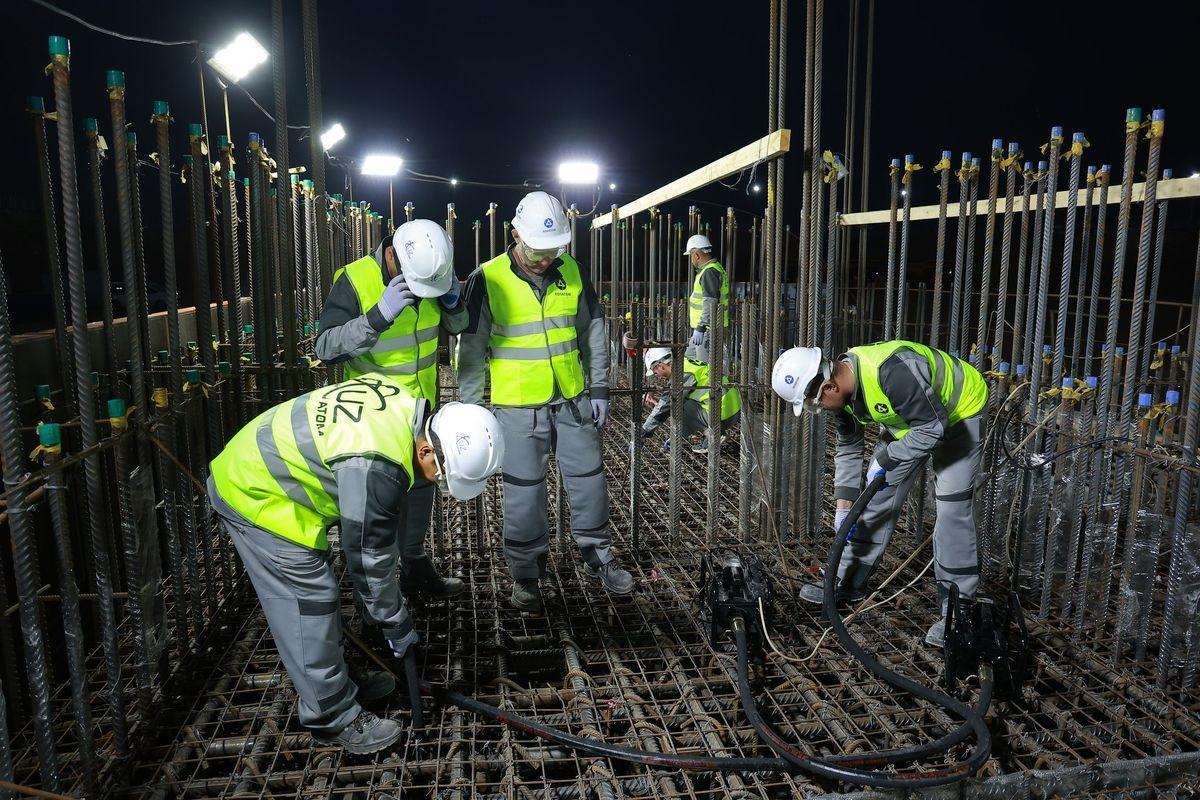 Özbekistan Nükleer Hamlesi: İlk Beton Dökümüyle İnşaat Resmen Başladı