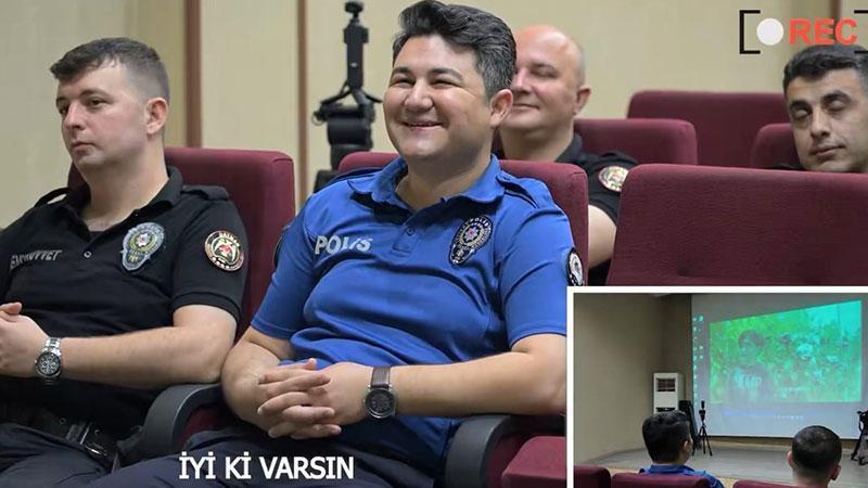 Polis Babalara Evlatlarından Anlamlı Sürpriz: Görev Başında Duygusal Anlar