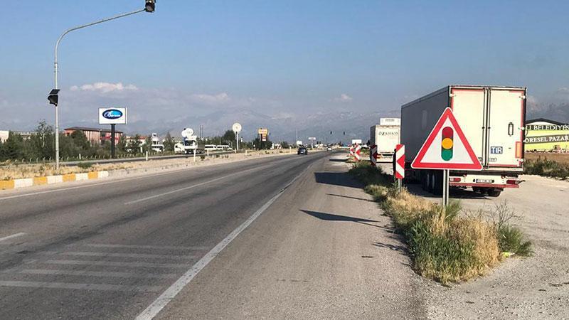 Konya’da Kara Yolunda Silahlı Saldırı: Bir Kişi Ağır Yaralı