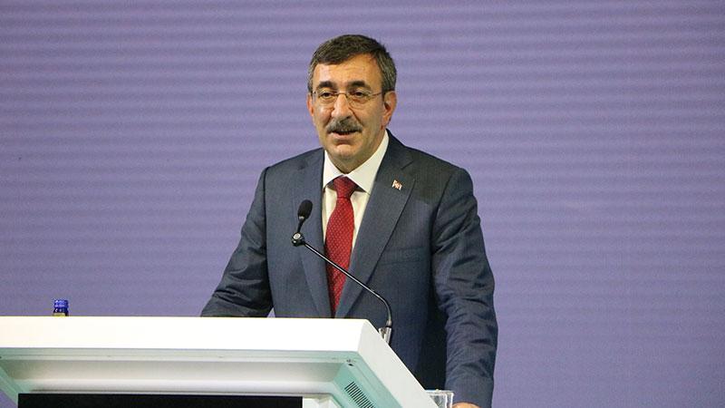 Cevdet Yılmaz: “Hafızlık, İlmi ve Manevi Gelişimin Birlikte Yürüdüğü Bir Yolculuktur”