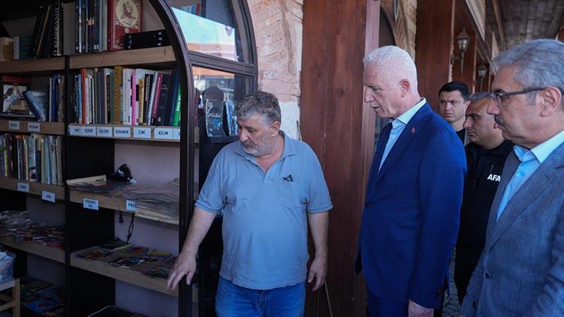 İstanbul Valisi Davut Gül: Üsküdar Sahaflar Çarşısı’nı Yeniden Ayağa Kaldıracağız
