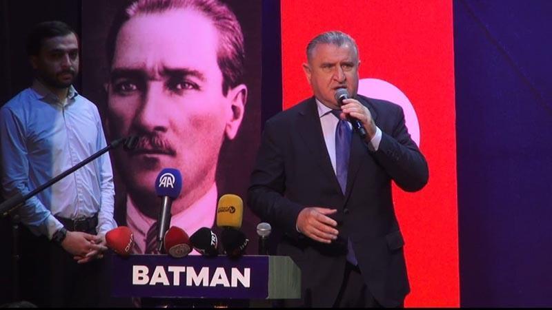 Bakan Bak: Dünyada bu ölçekte öğrenci yurt sistemi işleten başka ülke yok