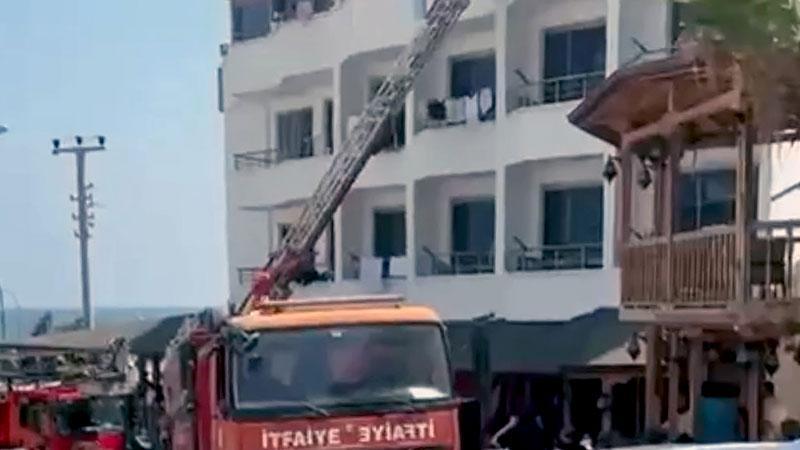Erdemli’de Otelde Yangın Paniği: 9 Kişi Kurtarıldı