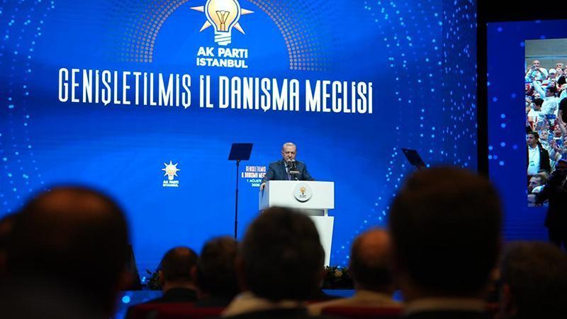 CHP’den istifa eden 3 belediye başkanı AK Parti’ye katıldı