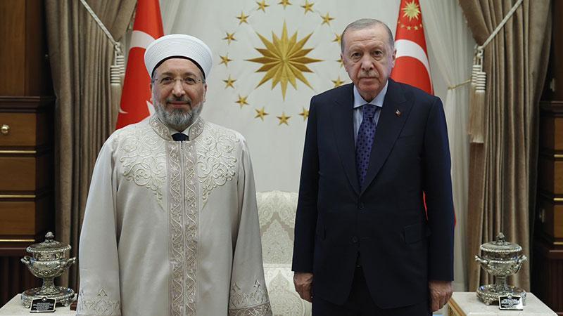 Erdoğan, Diyanet İşleri Başkanı Safi Arpaguş ile görüştü