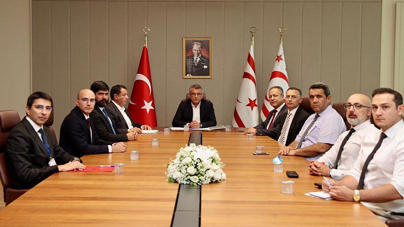 Trump’tan Hürmüz Boğazı çıkışı: Adını “Trump Boğazı” yapmayı önerdi
