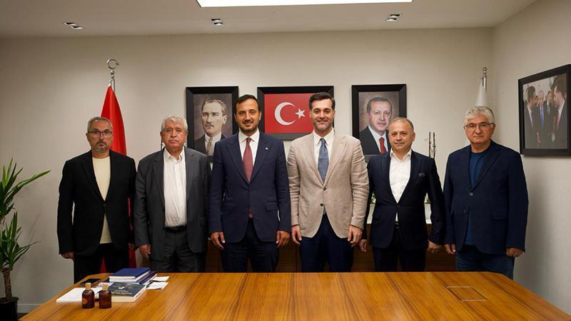 Üsküdar Belediye Meclisi’nde dengeler değişti: 4 CHP’li AK Parti’ye geçti