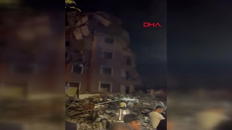 Küçükçekmece’de kentsel dönüşüm binasının yıkımı sırasında çökme: 2 kişi yaralandı
