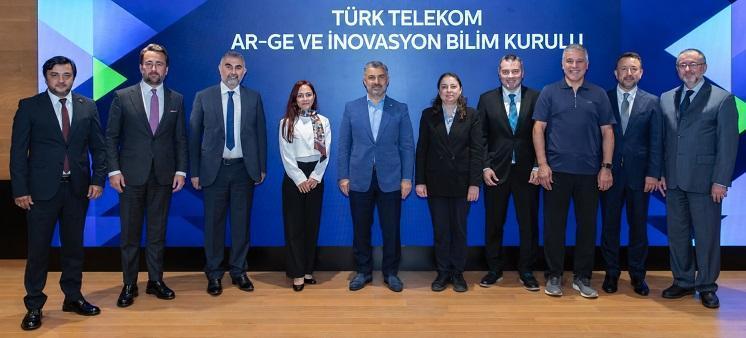 Türk Telekom, geleceğin teknolojileri için akademi ve sektörü buluşturdu