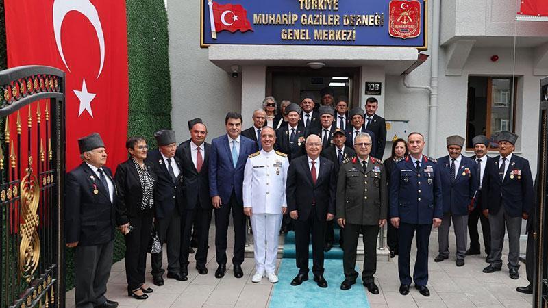 Yaşar Güler, Türkiye Muharip Gaziler Derneği Genel Merkezi’nin açılışına katıldı